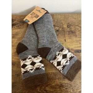 Northeast Outfitters Mens Cozy Cabin Socks Crew NWT Size L BrownGray Tribal Cuff